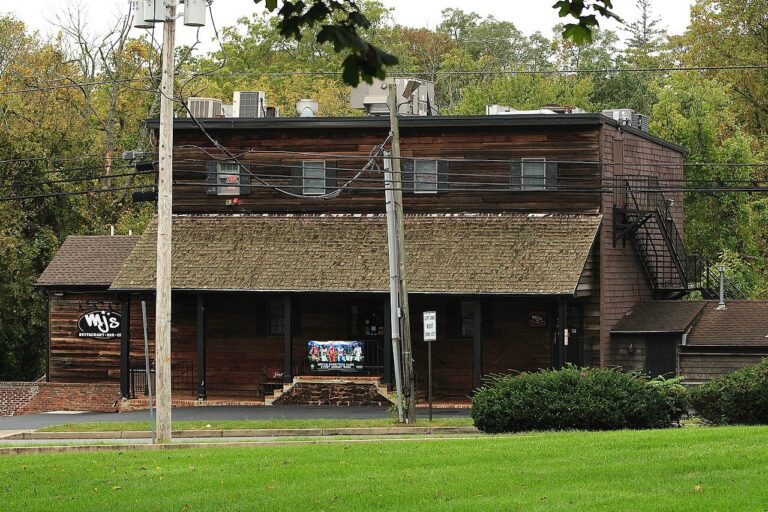 tinton falls akc dog show event 1 768x512